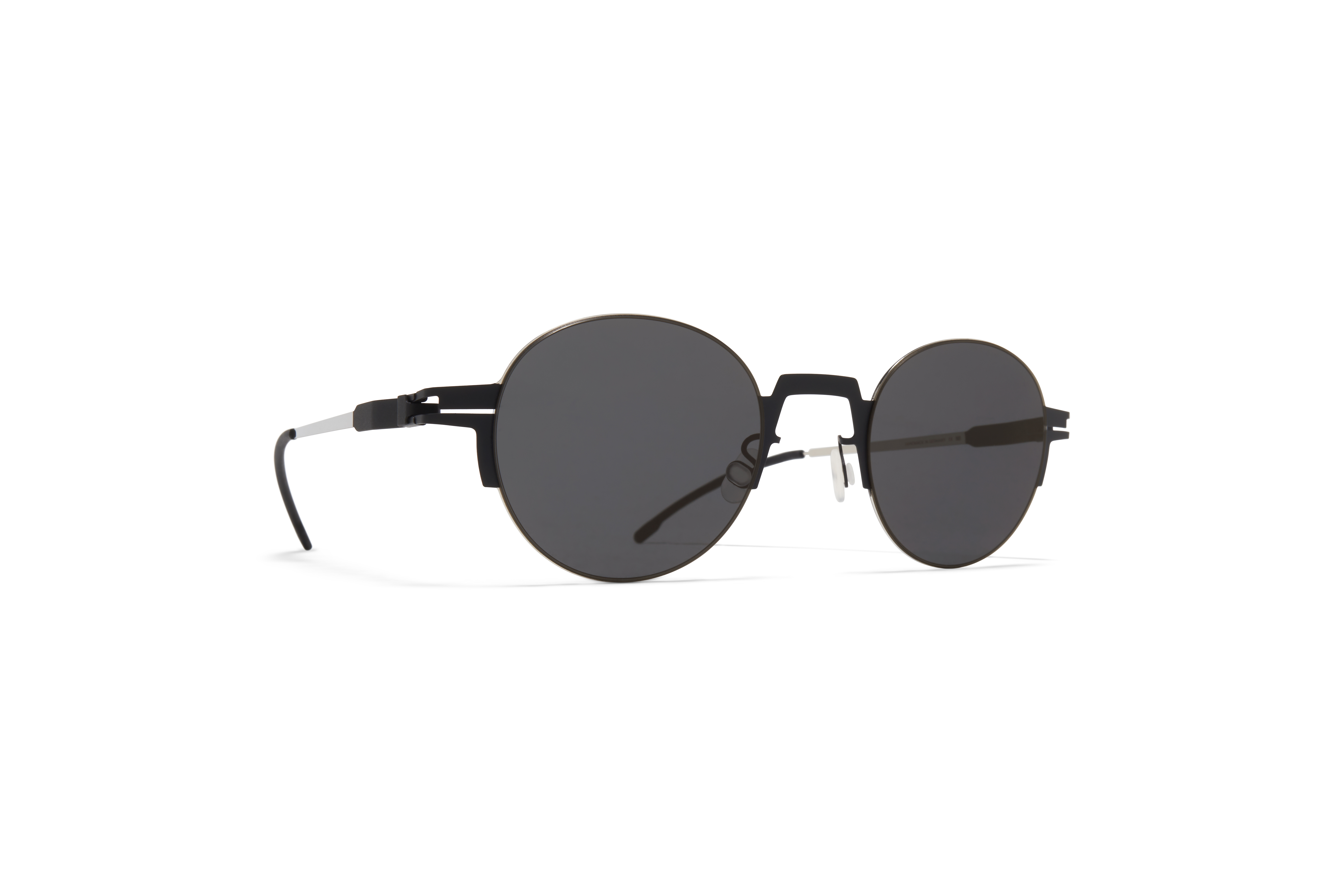 STUDIO15-2 - Black/Silver alternate