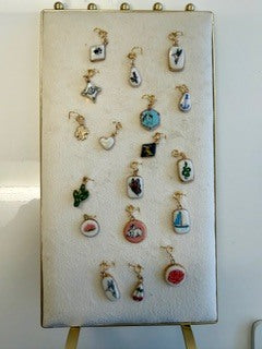 LA LOOP Shai Charm Display - undefined