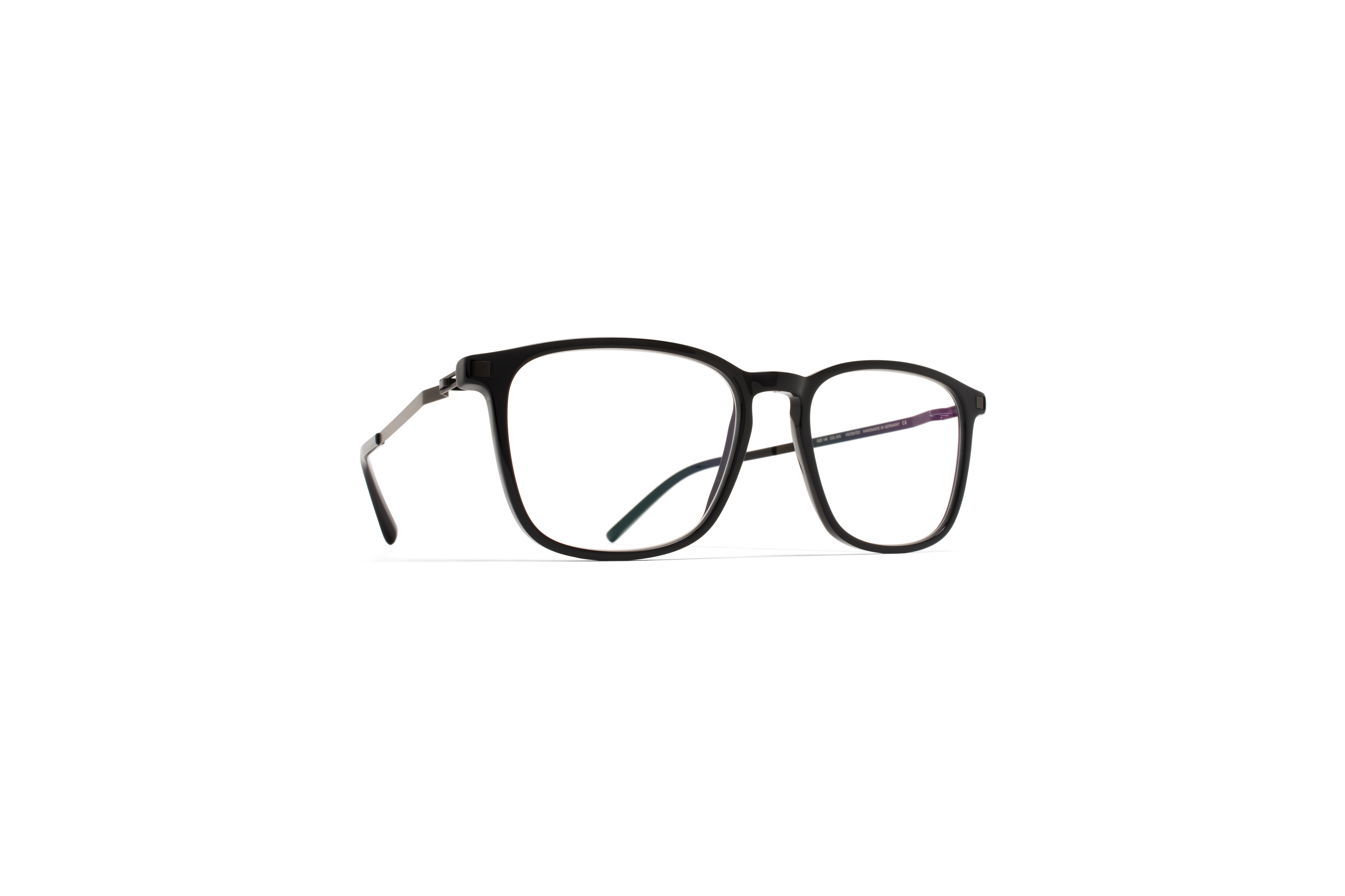 TUKTU - C2 Black/Black alternate angle