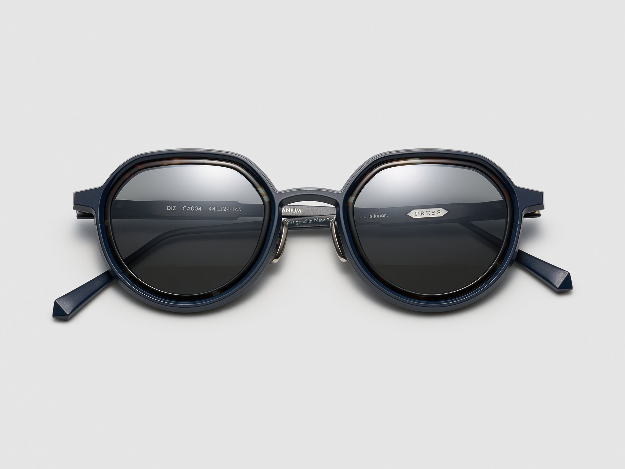 Blue Noir - CA004