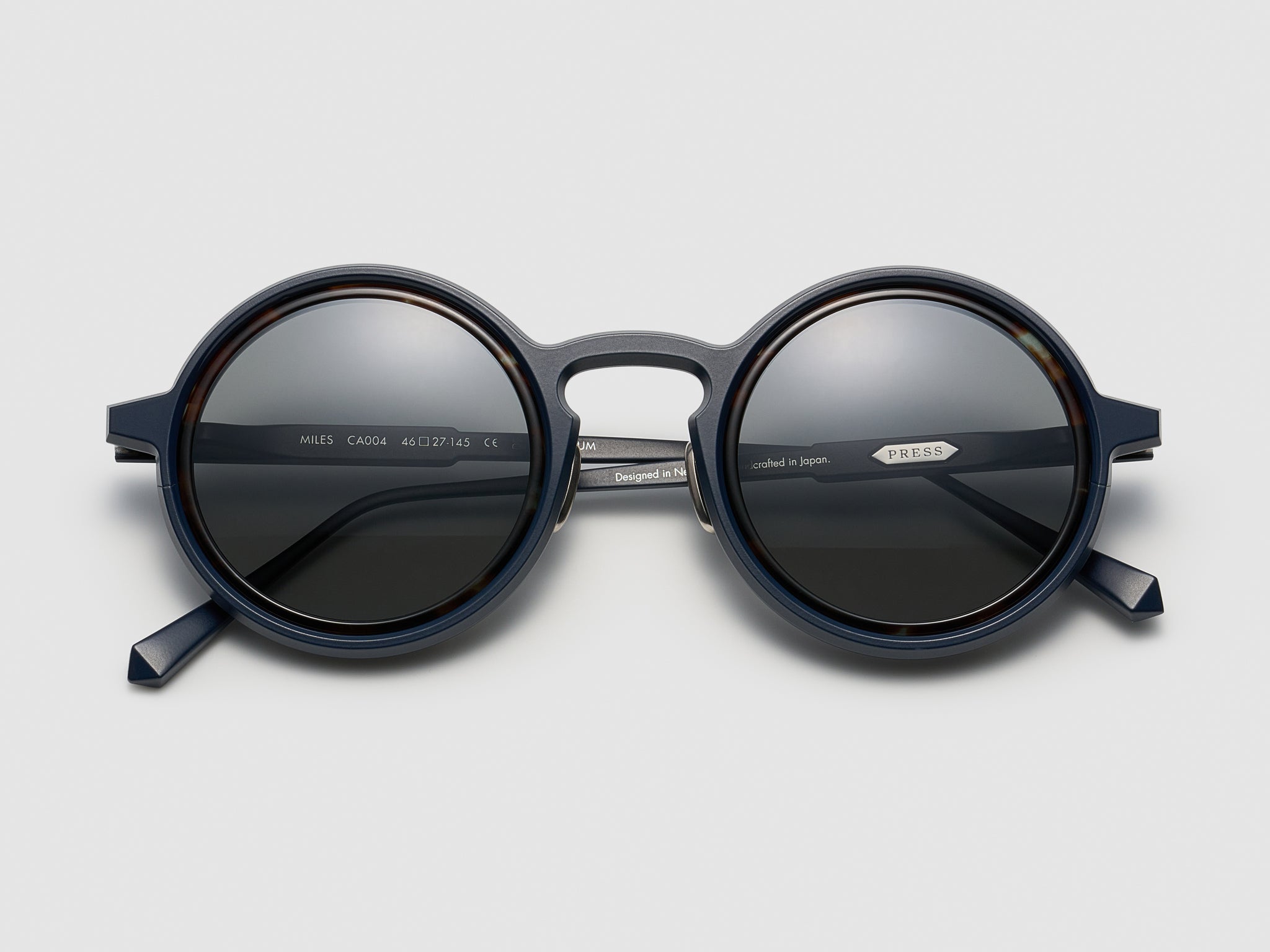 Blue Noir - CA004